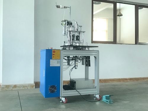 ultrasonic generator in face mask machine
